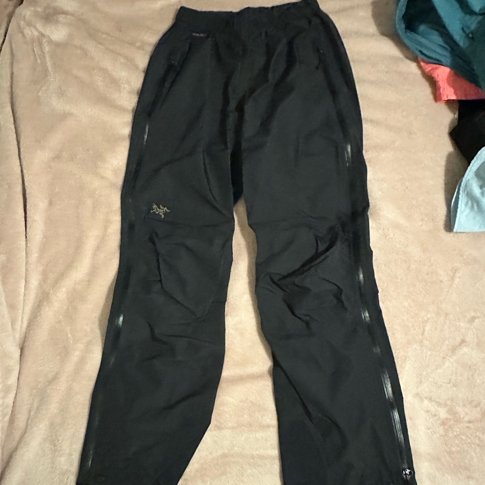 Arc’teryx ski pants